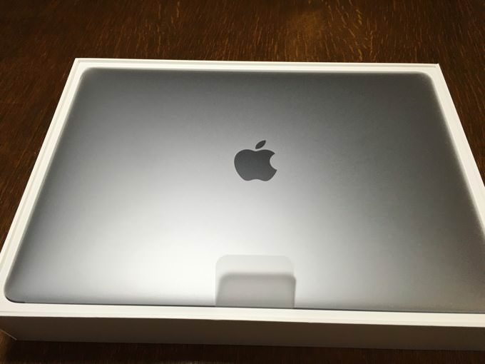 MacBook pro 2017 13インチ ノートPC PC/タブレット 家電・スマホ・カメラ 新品未開封です