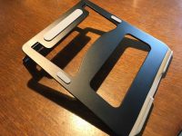 【レビュー】iDudu アルミ製ノートパソコン折りたたみスタンド!MacBookなどにおすすめ!