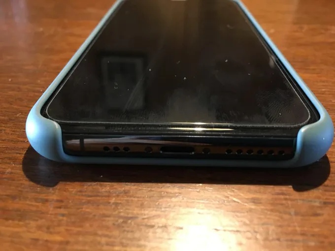 Apple純正 iPhone11Pro シリコーンケース1