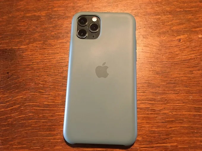 Apple純正 iPhone11Pro シリコーンケース2