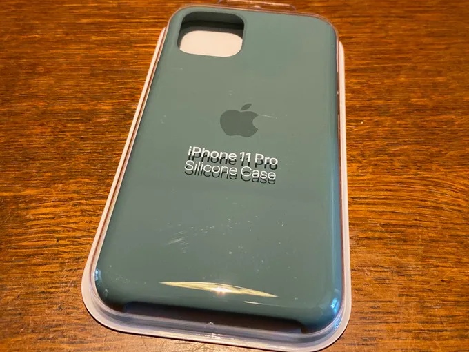 Apple純正 iPhone11Pro シリコーンケース4